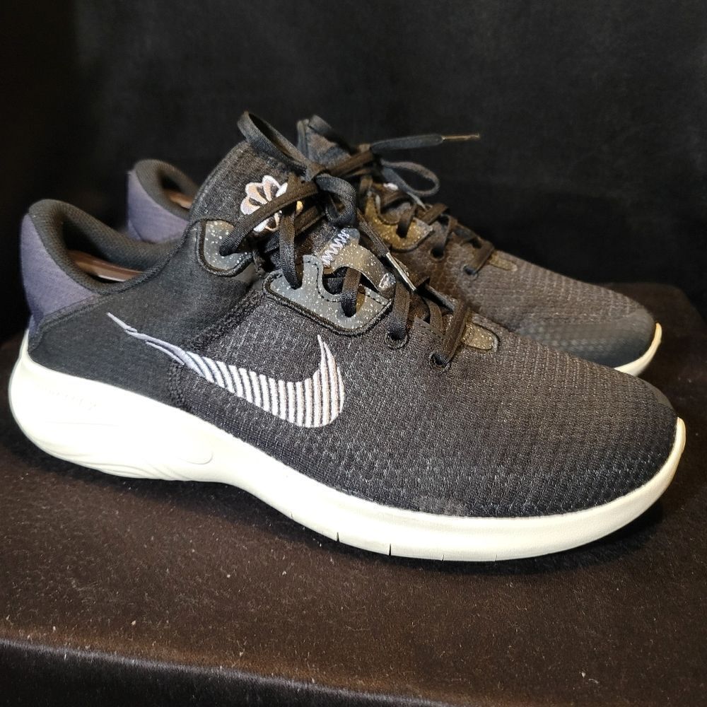 Nike men's 12